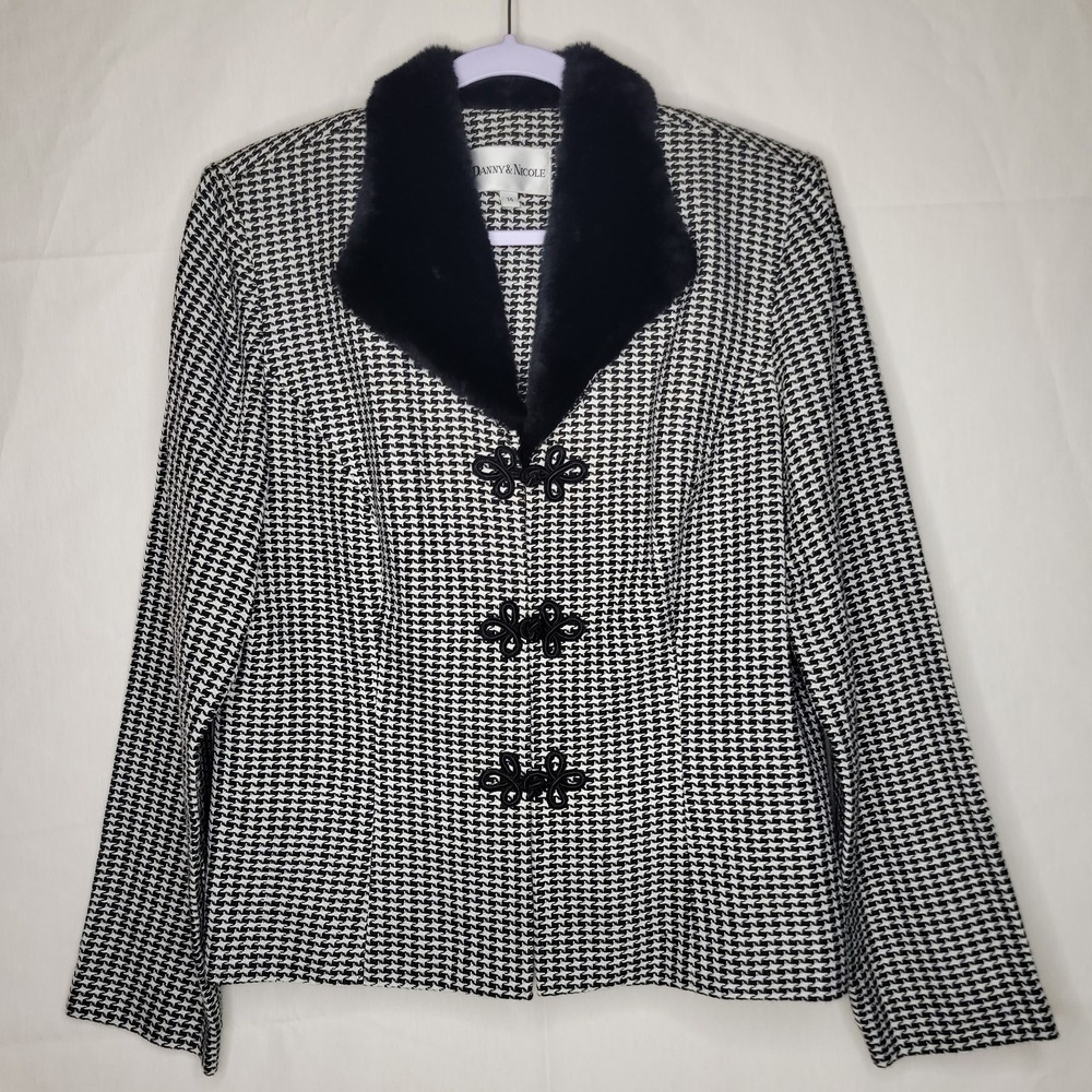 Vintage DANNY & NICOLE Houndstooth Blazer w/ Faux Fur Collar